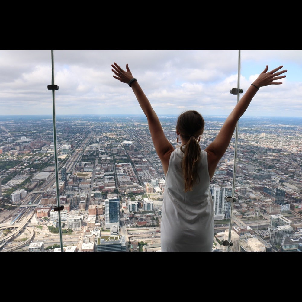 Meet your Posher, Laura